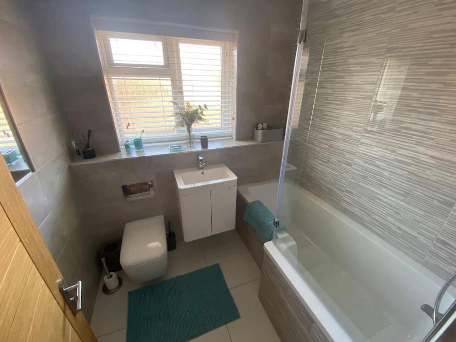 Beautiful 3 Bed Home In The Heart Of New Forest Hordle Εξωτερικό φωτογραφία