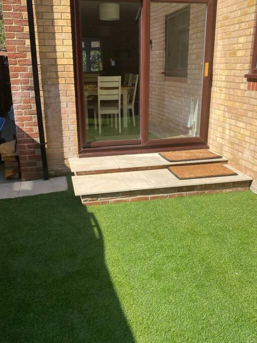 Beautiful 3 Bed Home In The Heart Of New Forest Hordle Εξωτερικό φωτογραφία