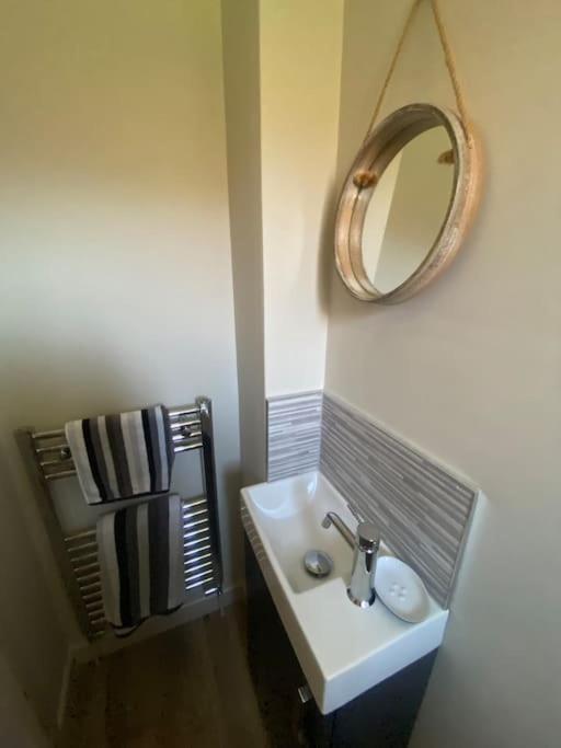 Beautiful 3 Bed Home In The Heart Of New Forest Hordle Εξωτερικό φωτογραφία